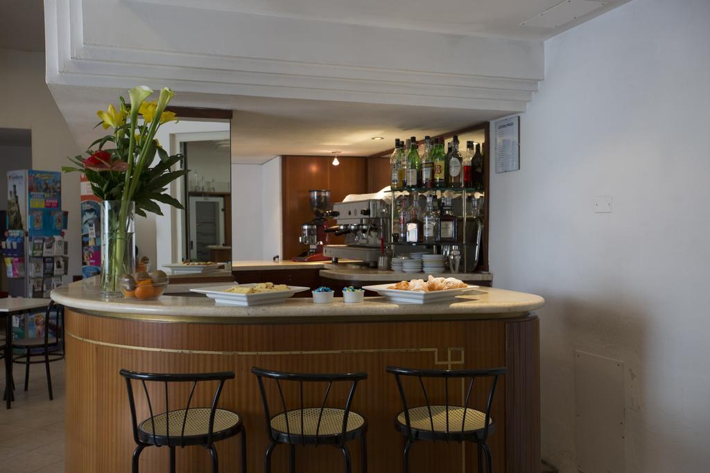Hotel Europa Rimini Bagian luar foto