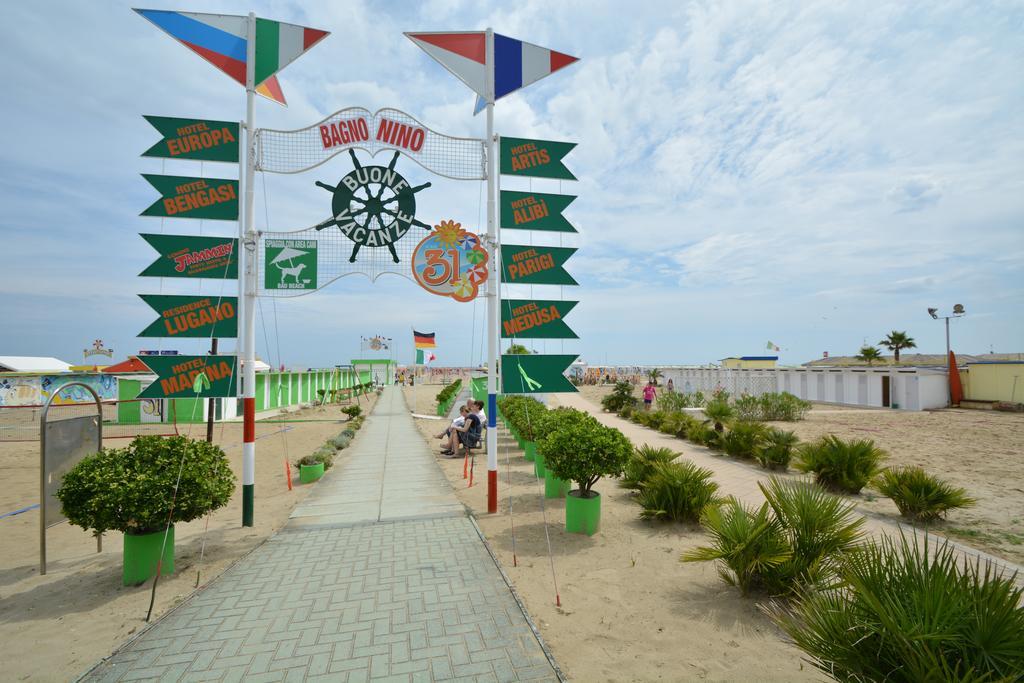 Hotel Europa Rimini Bagian luar foto