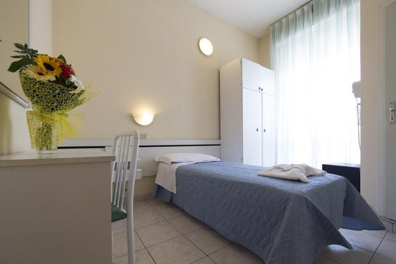 Hotel Europa Rimini Bagian luar foto